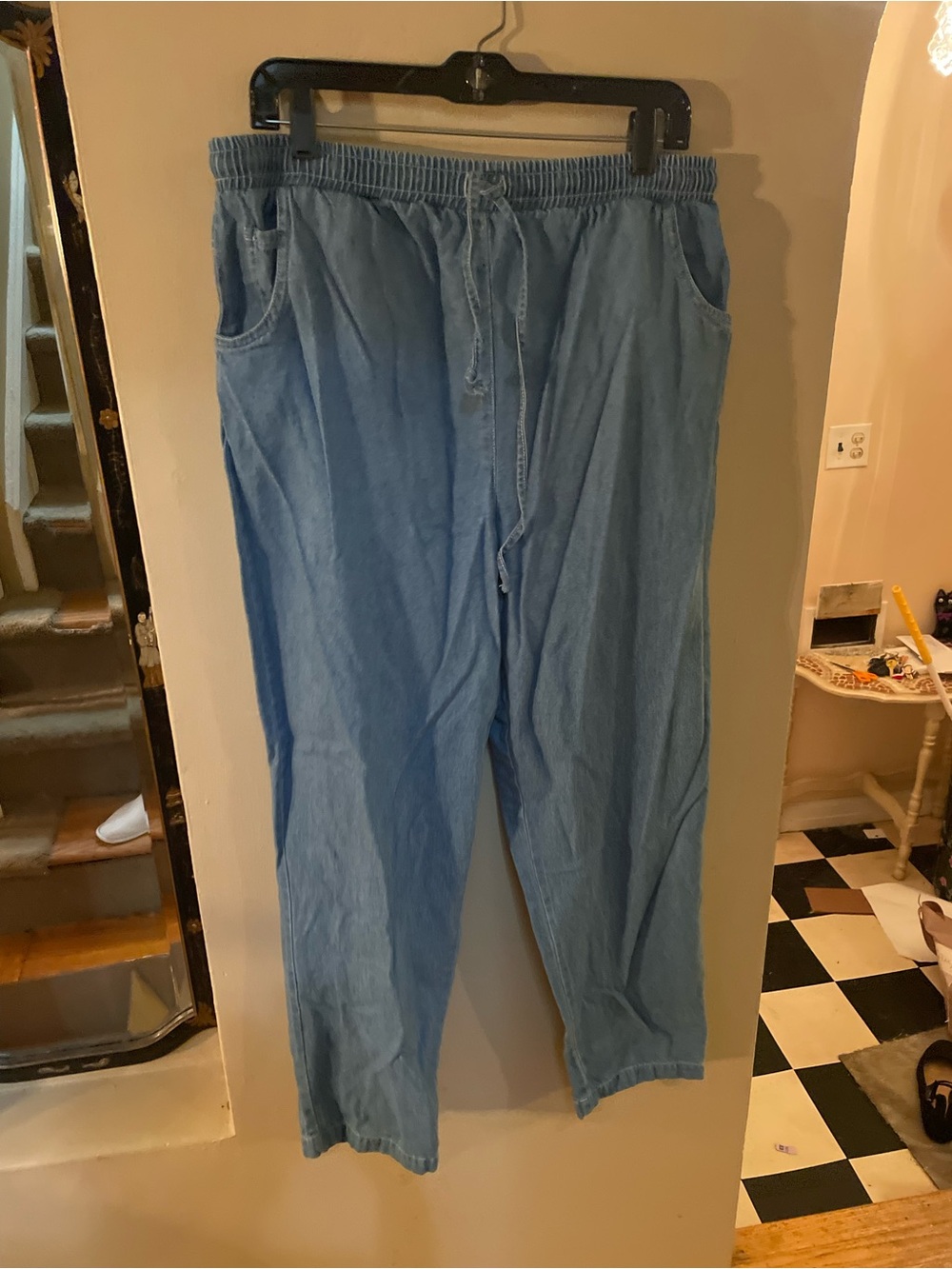 Comfy Light Blue Capacity Elastic-Waist pants